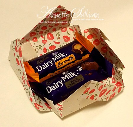 Pretty Petals Pinwheel Box OPEN