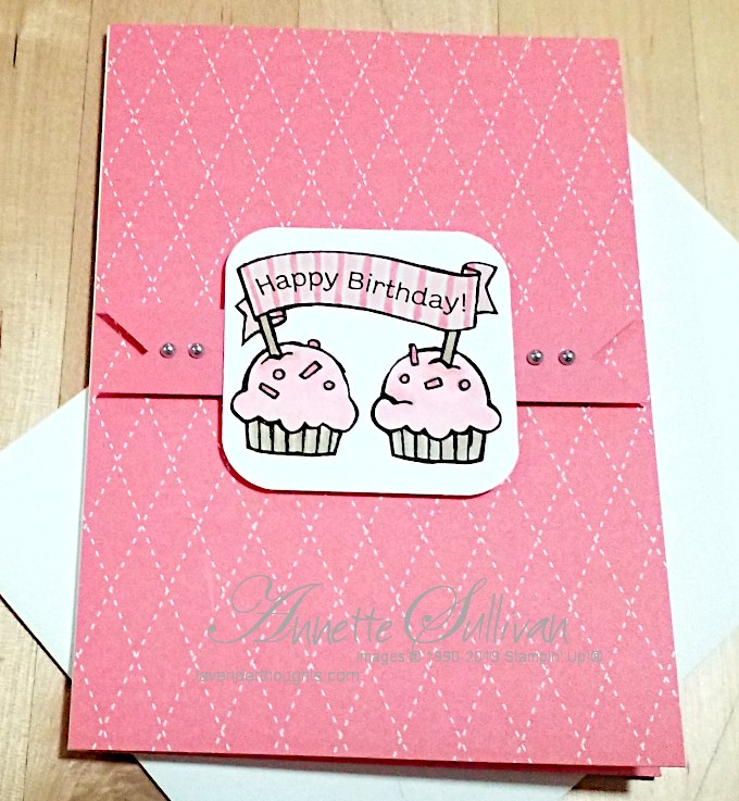 Cupcakes for a quick and easy Birthday Card with Hoot Hoot&nbsp;Hooray
