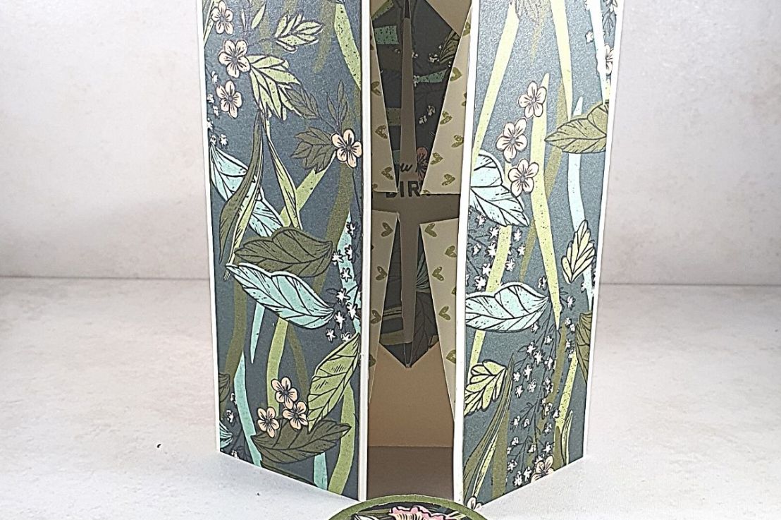 Pop Out Gate Fold Card with Daffodil&nbsp;Afternoon