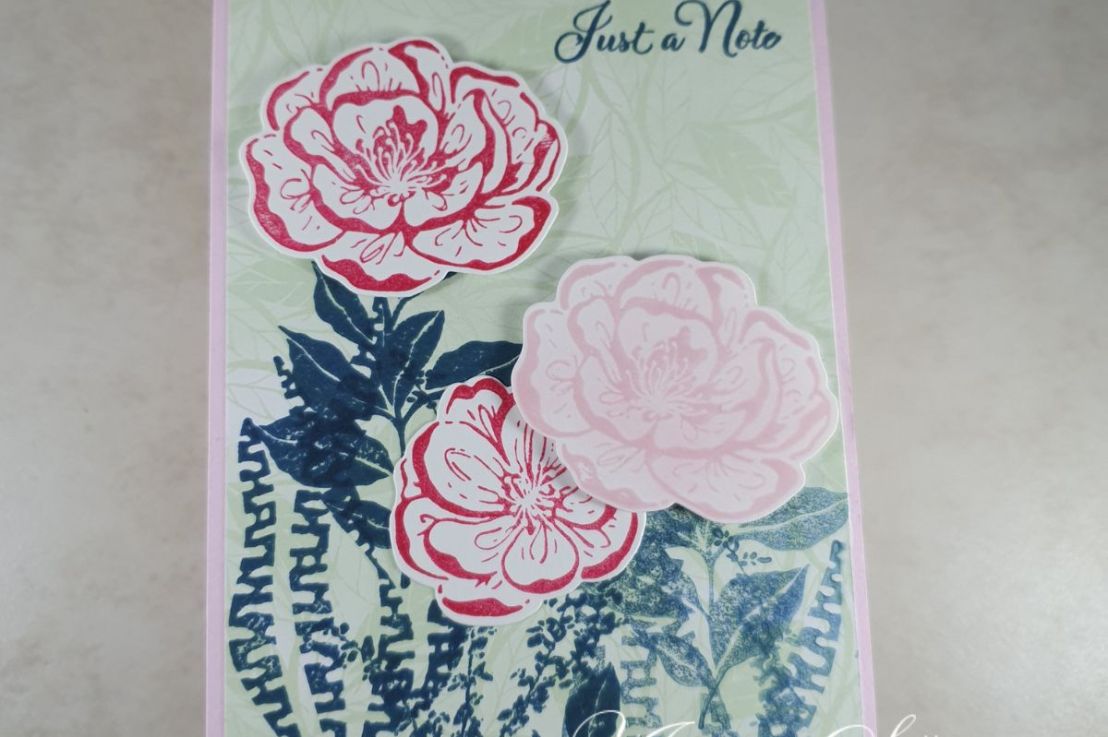 Irresistible Blooms Botanical Layers Bubble&nbsp;Bath