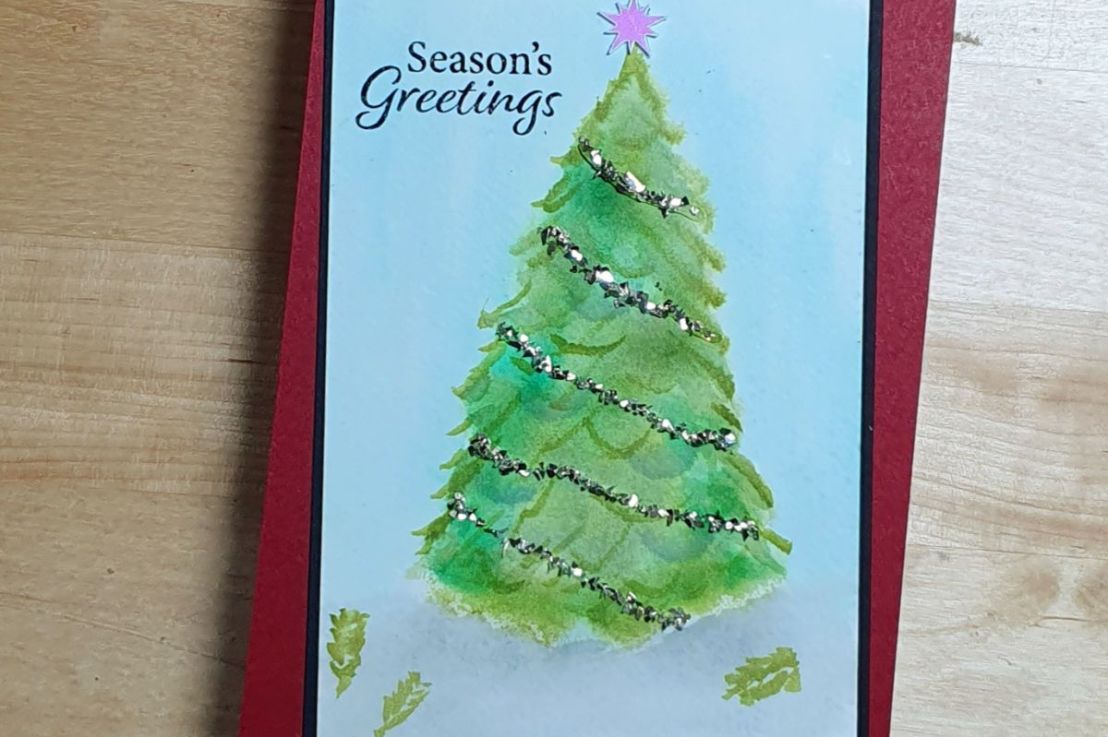 Create a Christmas Tree with Sponge&nbsp;Daubers