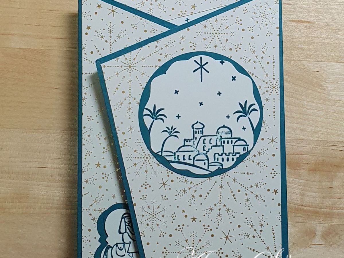 Creating an Angled Fold Card for&nbsp;Christmas