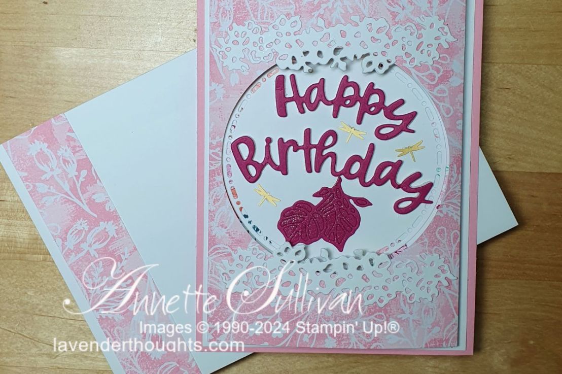 How to showcase pretty papers with a fun fold&nbsp;card